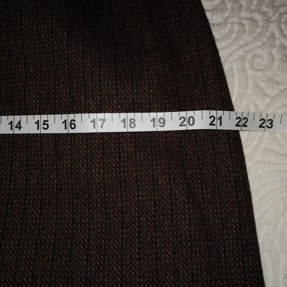 Vintage Tweed Wool Pencil Skirt - Lord and Taylor - Picture 6 of 7